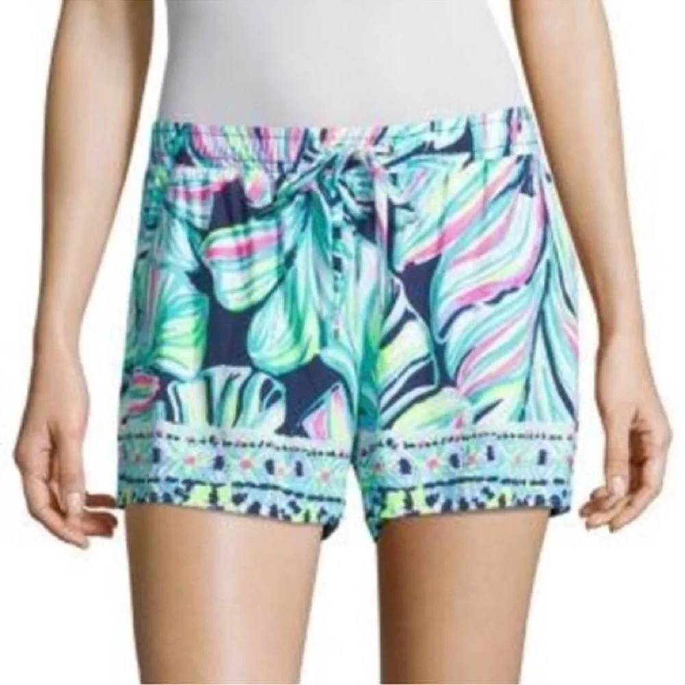 EUC - Lilly Pulitzer Katia Shorts - High Tide Navy - size XS
